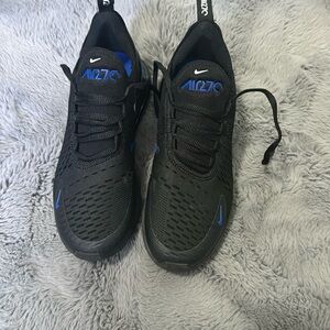 Nike Air max 270 Gs size 5.5 Y